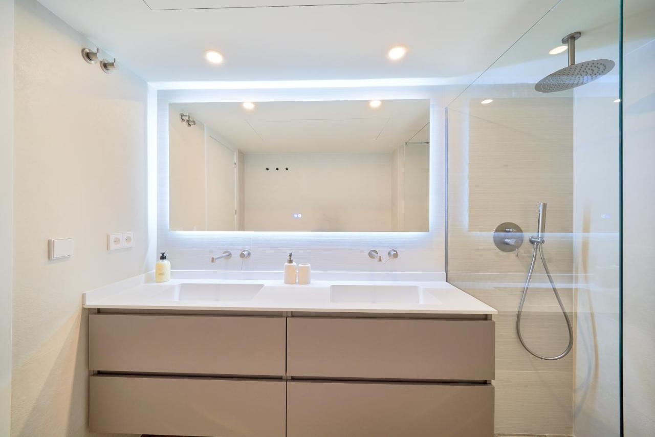 מארבלה Sea Suite Beachfront מראה חיצוני תמונה