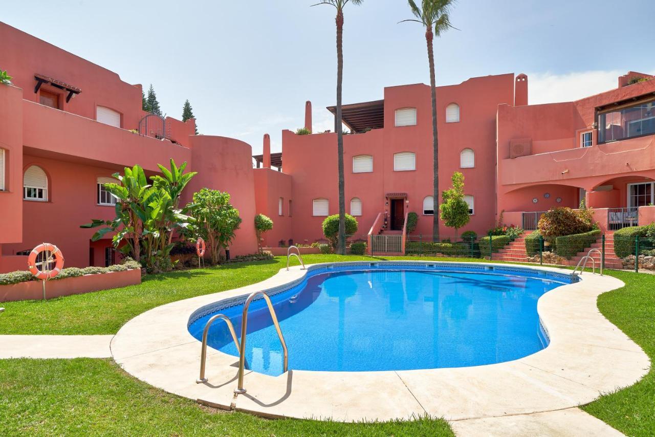 מארבלה Sea Suite Beachfront מראה חיצוני תמונה