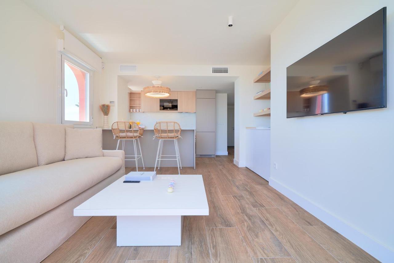 מארבלה Sea Suite Beachfront מראה חיצוני תמונה