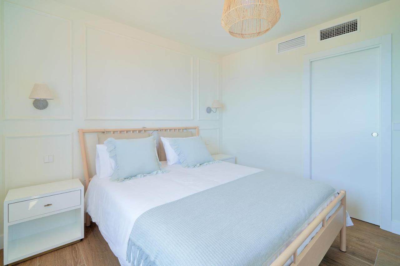 מארבלה Sea Suite Beachfront מראה חיצוני תמונה
